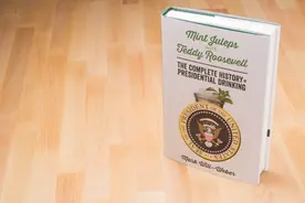 美国总统们都爱喝什么酒图片