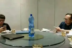 申花球迷冷暴力抗议孙祥合法不合理，孙祥有错但并没有罪！图片