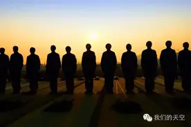 空降兵才懂，首次跳伞的那些难忘瞬间！图片