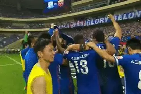 登巴巴90度断腿，上海德比9黄2红，孙祥非故意图片