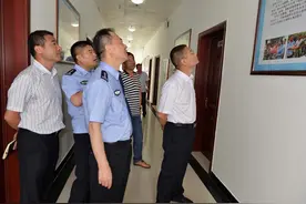 县委书记卢伟到公安局调研工作图片
