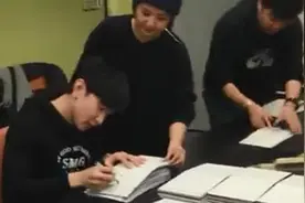 俗话说，字如其人，可这些明星的签名貌似不像我们预期的那样！图片