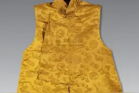 皇帝的马褂和马甲是一种服装吗？马甲怎么又变成现在的网络语言图片