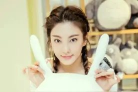 一只玩偶能带给你什么？爱玩偶的明星不只林心如图片