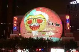 肯德基“K-emoji表情”惊喜亮相上海地标图片