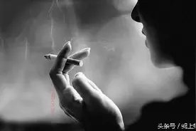 晚上十点后回家，被拒之门外，做了一件事进去了图片