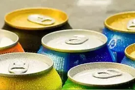 说一说白酒与汽水的相爱相杀图片