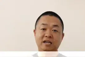 iPhone如何设置黑色界面抖音小助手