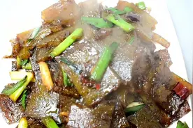 许昌老家过节做焖子，我最爱吃焖子，你吃过吗？视频封面