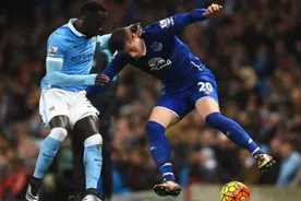 萨尼亚：客串中后卫？没问题啊图片