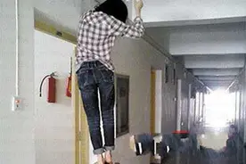 搞笑校园趣事图片