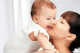 大热天怎么带宝宝?成都妈妈这样做图片