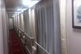 普通火车中豪华的软卧19K车厢实拍，看看到底比硬卧贵在哪