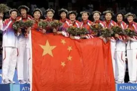 女排奥运再出发：重温雅典奥运会逆境夺冠经典时刻！为女排加油！图片