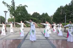 如此柔情优美的广场舞——《烟花三月》