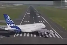 当之无愧的巨无霸！A380客机最大载客量853人视频封面
