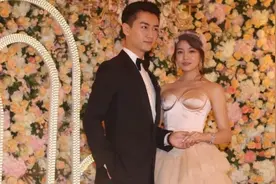 “姑姑”幸福回娘家了 陈晓陈妍希台北归宁宴满场花海成就公主梦视频封面