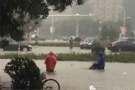 林州：暴雨袭城，路况紧急报道！图片