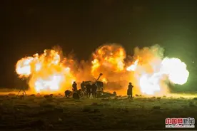 "火力-2016·青铜峡A"真打实练 炮声震天图片