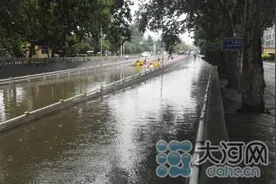 安阳遭遇特大暴雨袭击，林州东马鞍最大降雨量727毫米图片