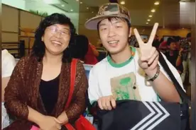 杜海涛家庭背景，娱乐圈隐藏土豪身家上亿，父母真实身份曝光视频封面