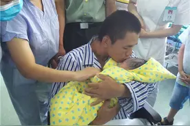 维和受伤战士姚道祥当爸爸啦!儿子取名“平安”图片