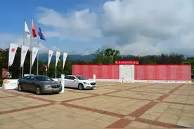 新闻 | 别克联赛练习日 一杆进洞有惊喜图片