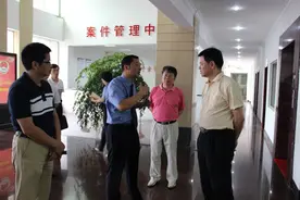 泉州市委常委、政法委书记许昆贞到县检察院调研图片