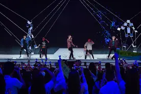 Winner助阵淘宝造物节 上演炫酷舞台图片