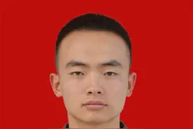 程俊辉:滚落深谷仍手握引信图片