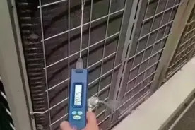 空调没效果？可能是室外机温度过高图片