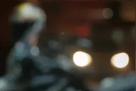 打出名堂了吗！怀恋下头盔哥天极