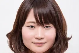 2款适合大脸女生的扎头发方法，Diy塑颜修型0风险哦！图片