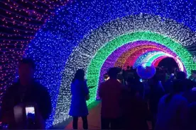 咱自己的家乡更美，同游安阳林州紫海情缘薰衣草庄园，免费领票。图片