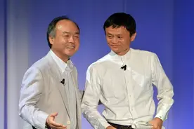 马云背后那个1米5的男人：从世界首富到负债千亿再到豪赌ARM图片