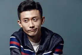 张一山实力撩妹，拍摄杂志霸气十足图片