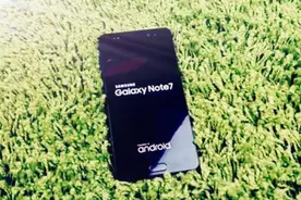 虹膜解锁太炫：三星Note 7真机上手评测！视频封面