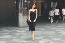 三里屯街拍美女图片