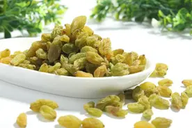 孕妇可以吃葡萄干 板栗 蜂蜜 梨 杏 吃火锅吗图片