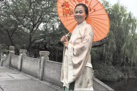 温岭有位巧手裁衣的“汉服阿姨” 连外国人也盛赞图片