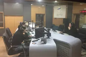 陈丽怡回应55开:不惧怕任何对手 笑对55姨外号图片