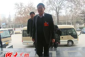 市人大代表今报到 普遍关注菏泽“十三五”图片