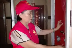 热心肠的“沈阿姨”——沈利群图片