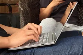 小米笔记本真机图再曝 像极了MacBook？图片