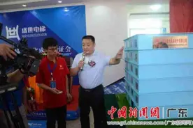 深圳企业研制出世界首款安全电梯家用样机图片