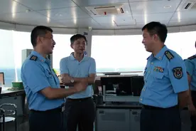 湖南空管分局开展军民航交流活动图片