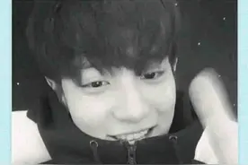 [EXO][分享]160725 关于告白 EXO九人总有一款适合你图片