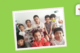 逸阳学生再次慰问“瓷娃娃” 让爱心延续图片