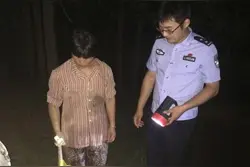 宿迁田野深夜那两个移动光点是啥？原是有人正在违法图片
