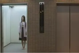 乘坐箱式电梯的10个禁忌，救人救己，大家注意！图片
